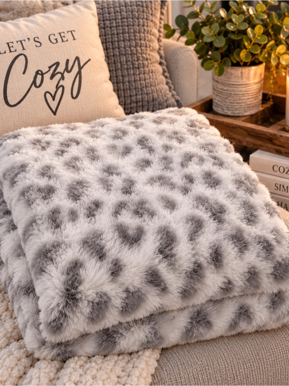 Luxury Plush Faux Fur Throw Blanket - Gray Leopard